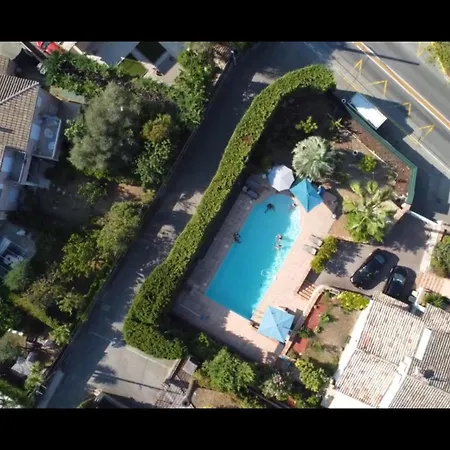 فندق مبيت وإفطار Alessia أنتيب