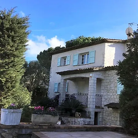 Alessia 3* Antibes